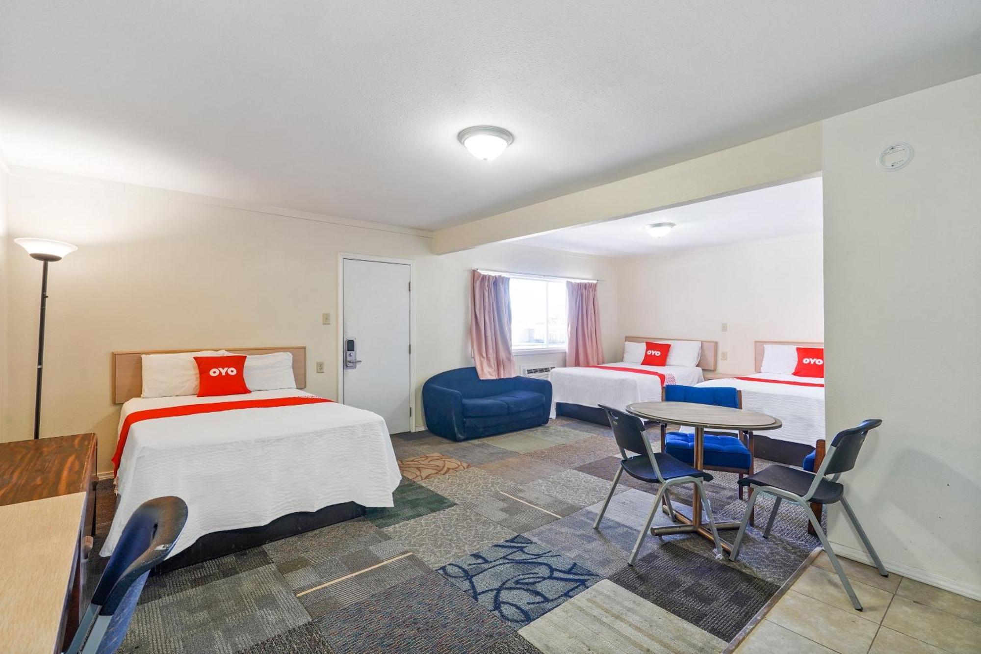 Hotel Oyo Tx Near Big Bend National Park 2*