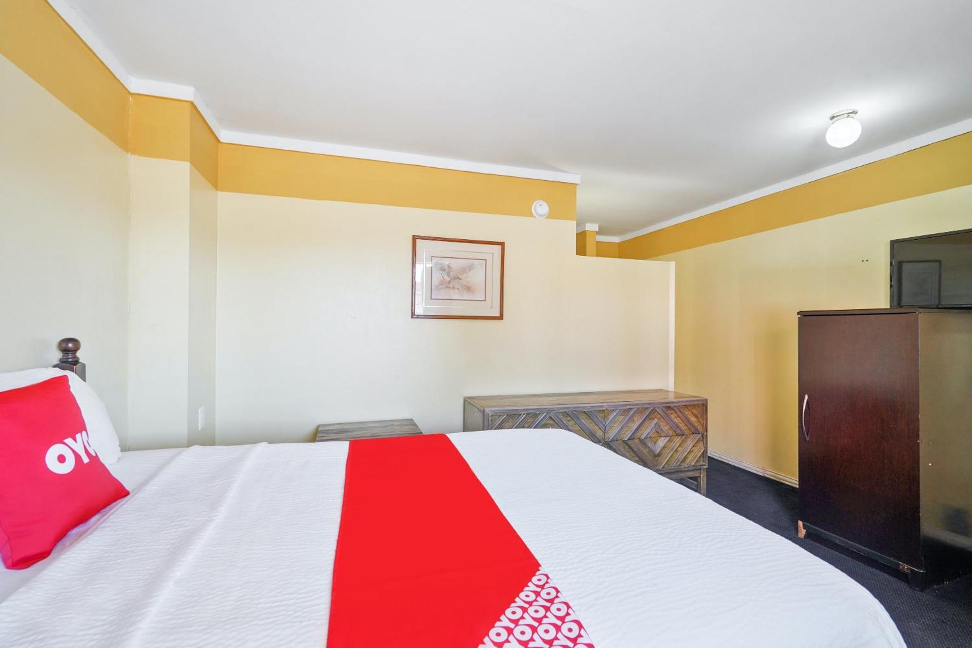 Hotel Oyo Tx Near Big Bend National Park 2*